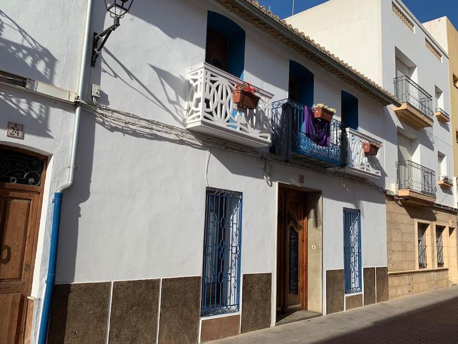 Ca Corrales: Como En La Playa, Pero En El Pueblo Κάλπε Εξωτερικό φωτογραφία